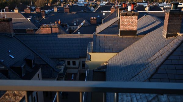 Top 5 critères pour sélectionner une entreprise de toiture plate à Liège